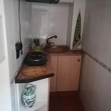 El Castillejo De * Camarena de la Sierra