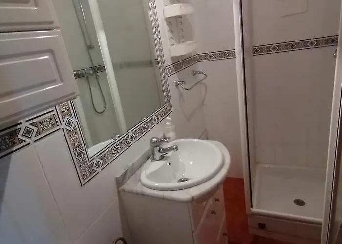 El Castillejo De * Camarena de la Sierra